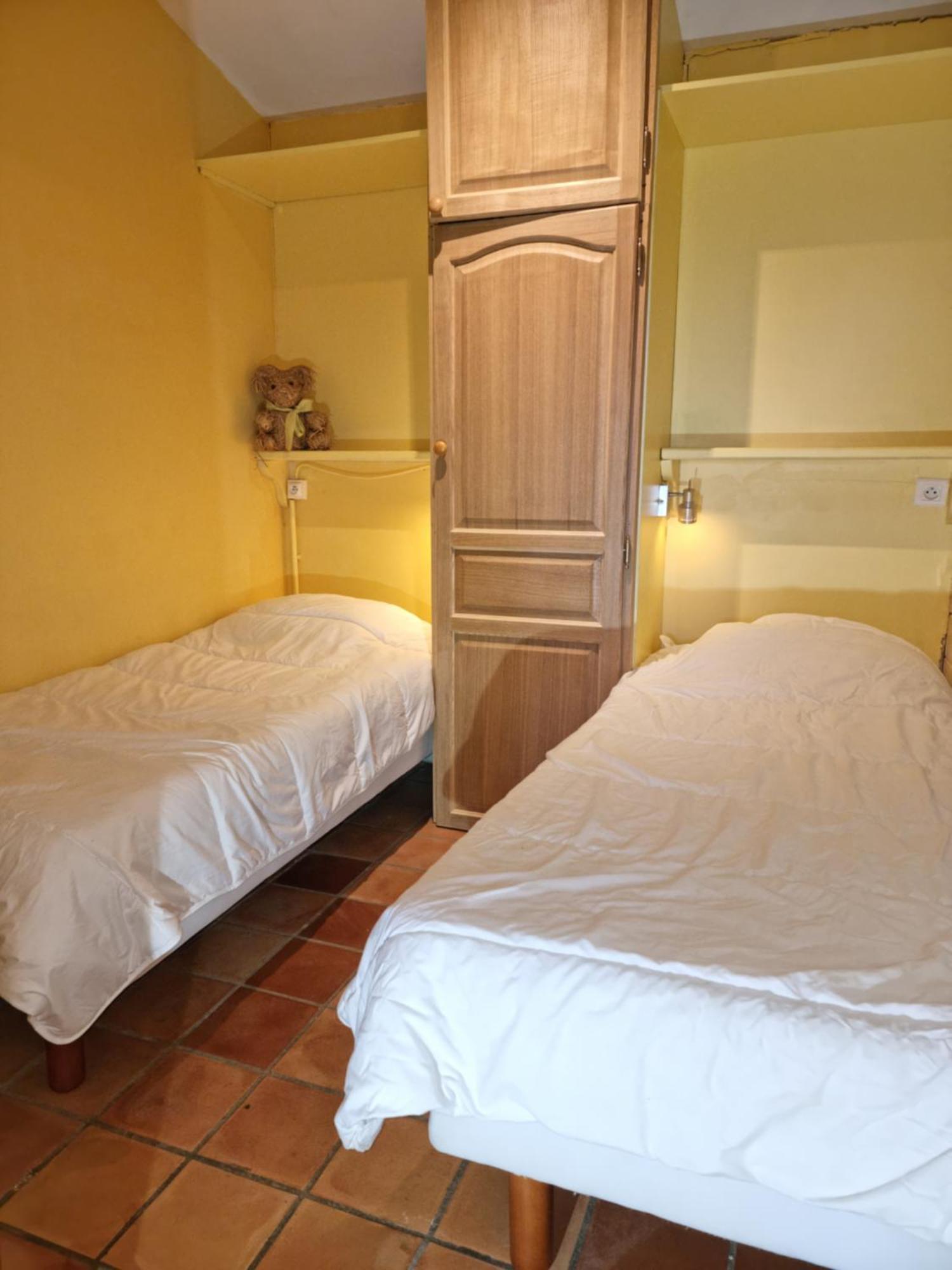 Pousterle De Sabran - Piscine & Hammam Appartement Kamer foto