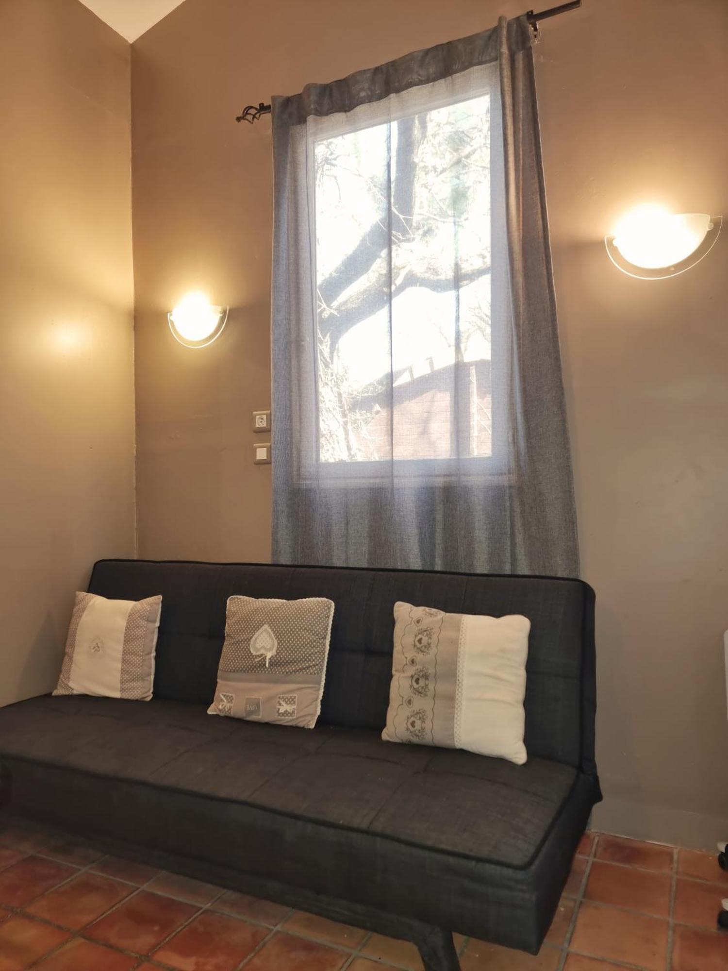 Pousterle De Sabran - Piscine & Hammam Appartement Kamer foto
