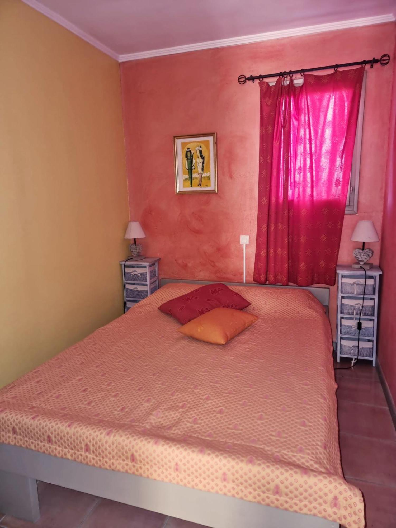 Pousterle De Sabran - Piscine & Hammam Appartement Kamer foto