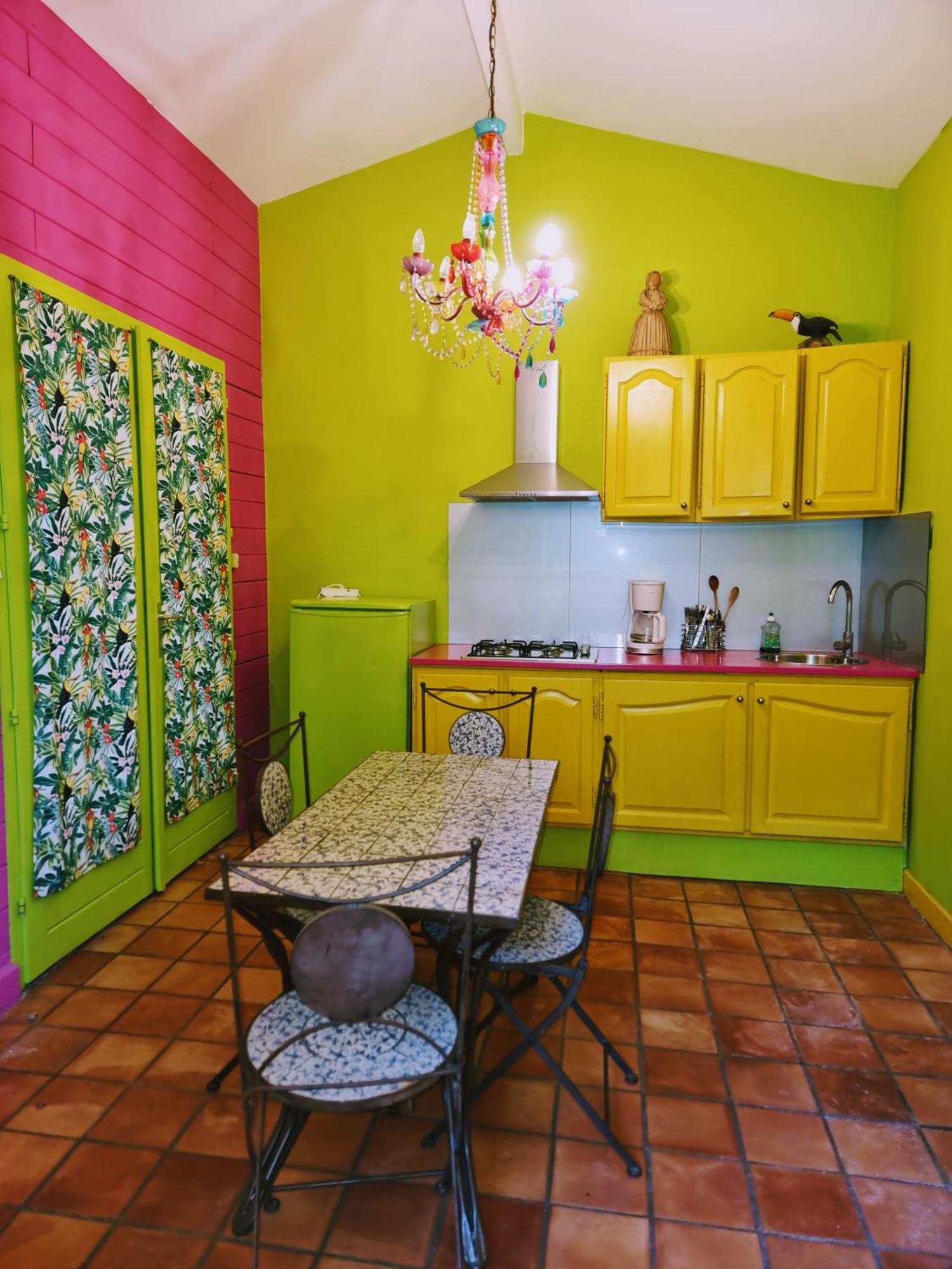 Pousterle De Sabran - Piscine & Hammam Appartement Kamer foto