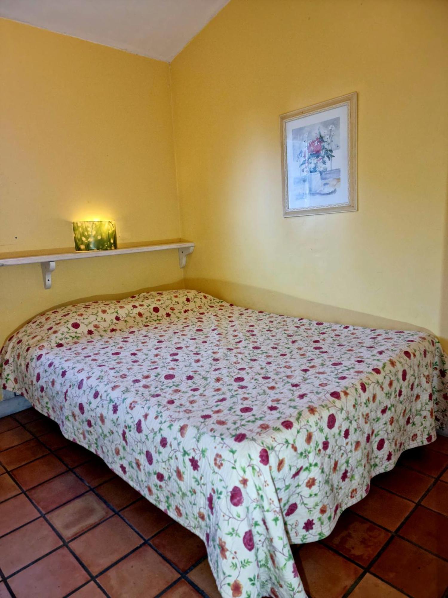 Pousterle De Sabran - Piscine & Hammam Appartement Kamer foto