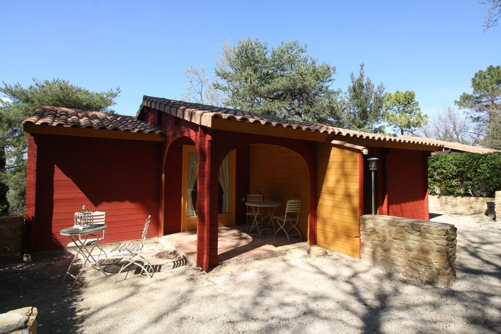 Pousterle De Sabran - Piscine & Hammam Appartement Buitenkant foto